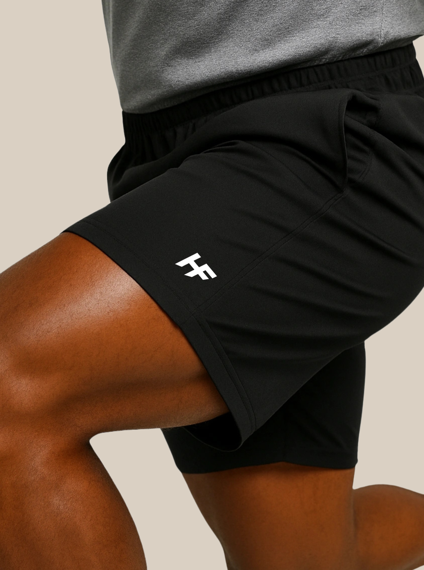 Motion 7 Shorts